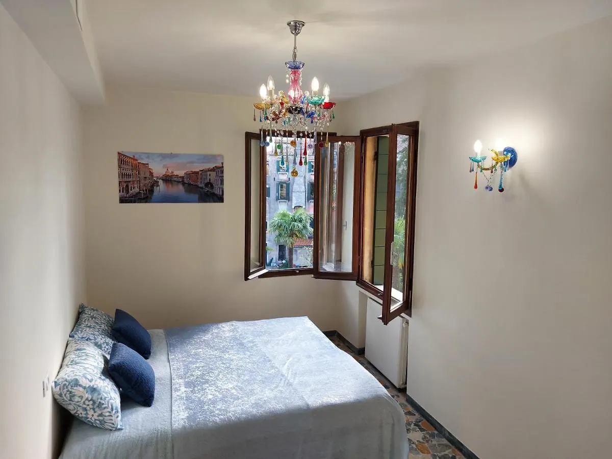 Apartment Residenza Donini In Venice Suite 2