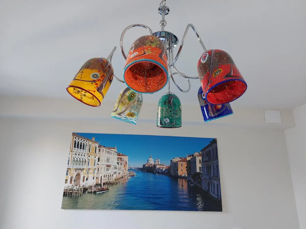 Apartment Residenza Donini In Venice Suite 2